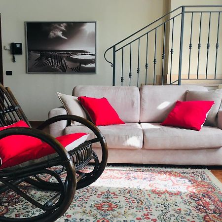 Apartamento Casa Elisabetta Peschiera del Garda Exterior foto