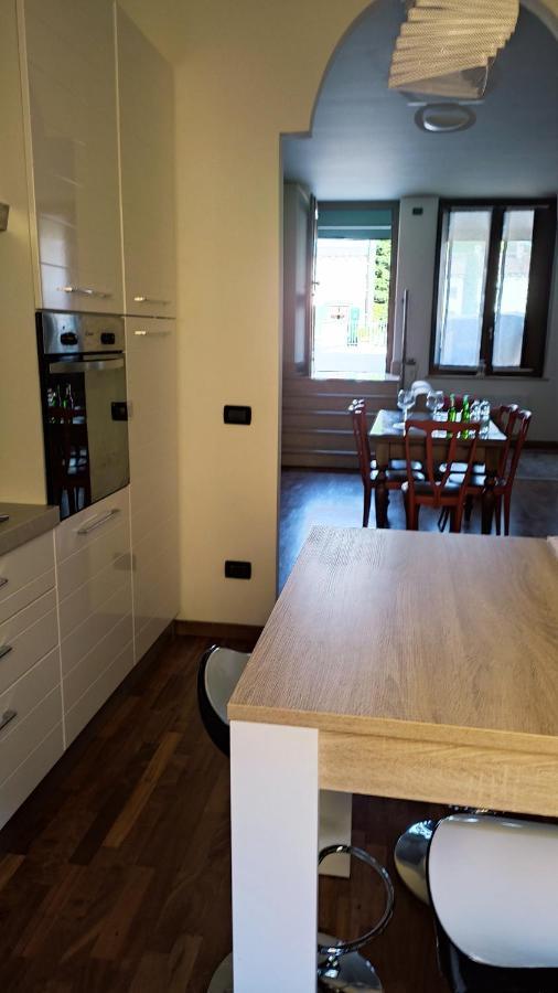 Apartamento Casa Elisabetta Peschiera del Garda Exterior foto